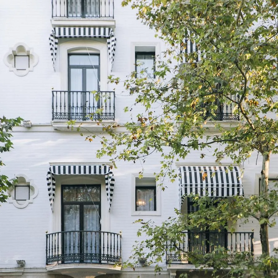 סביליה Petit Palace Puerta De Triana
