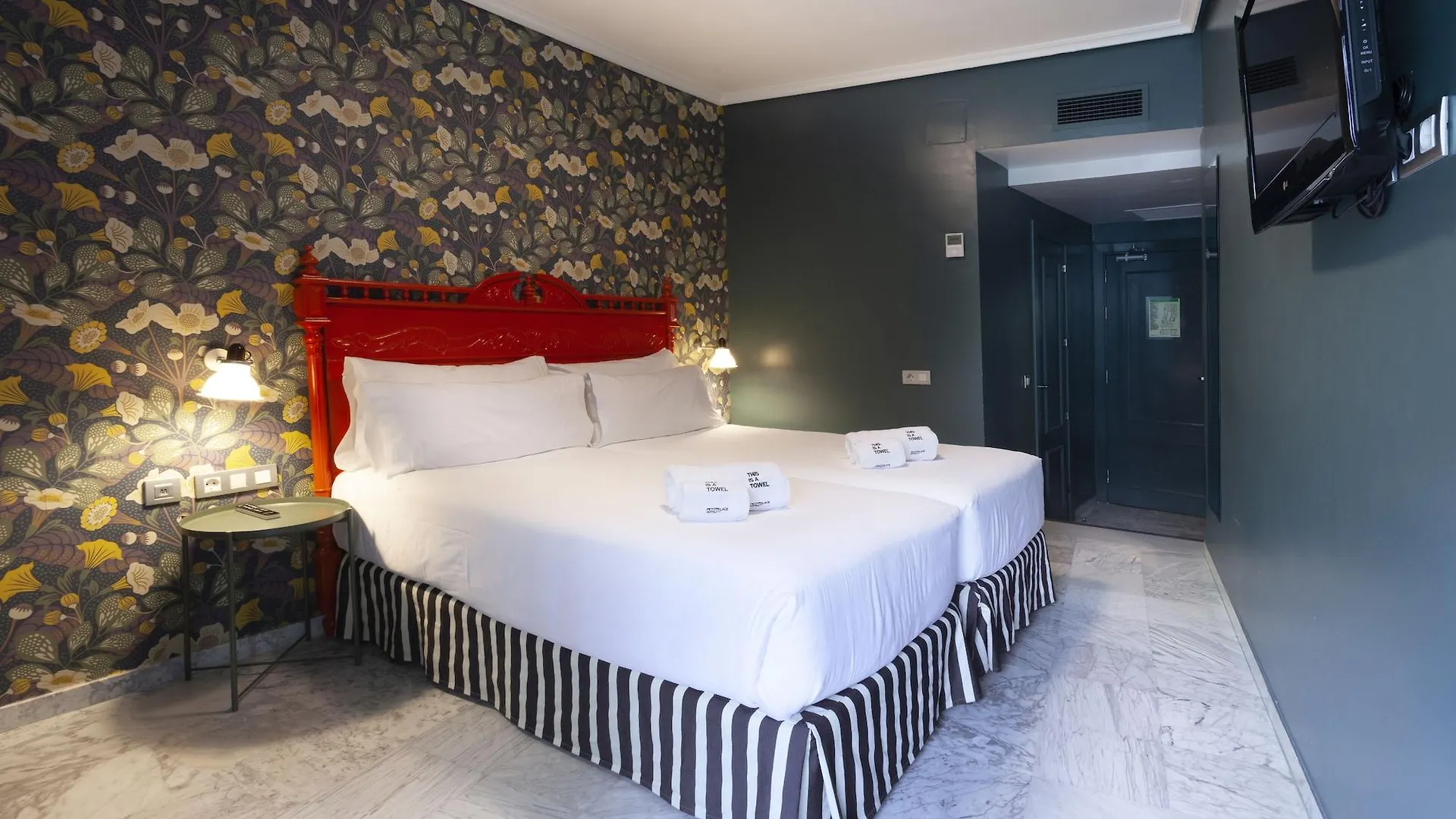 Petit Palace Puerta De Triana Seville Hotel