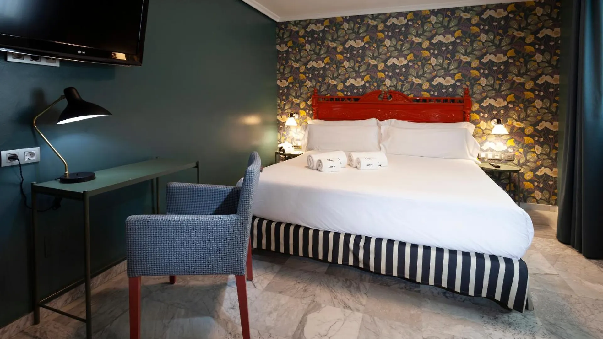 Hotel Petit Palace Puerta De Triana Seville