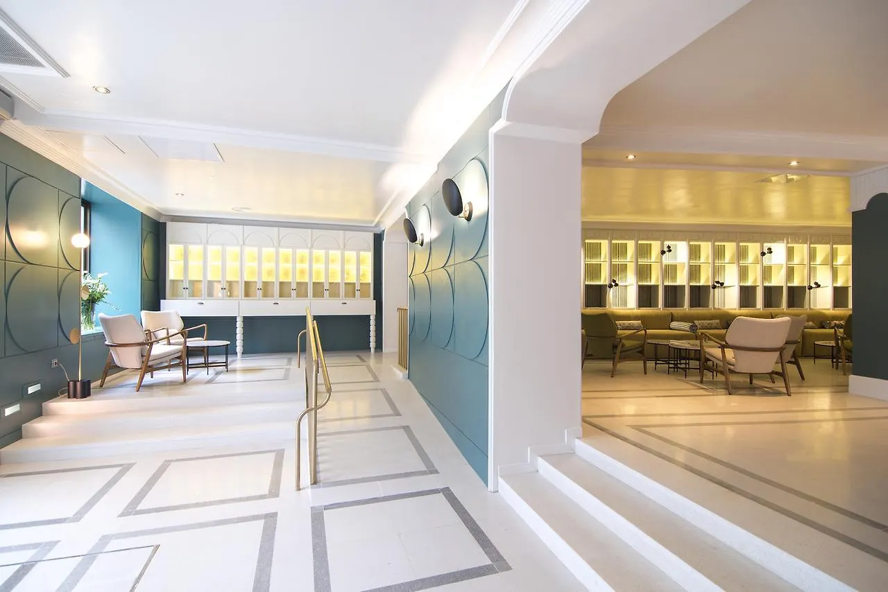 Petit Palace Puerta De Triana Seville Hotel