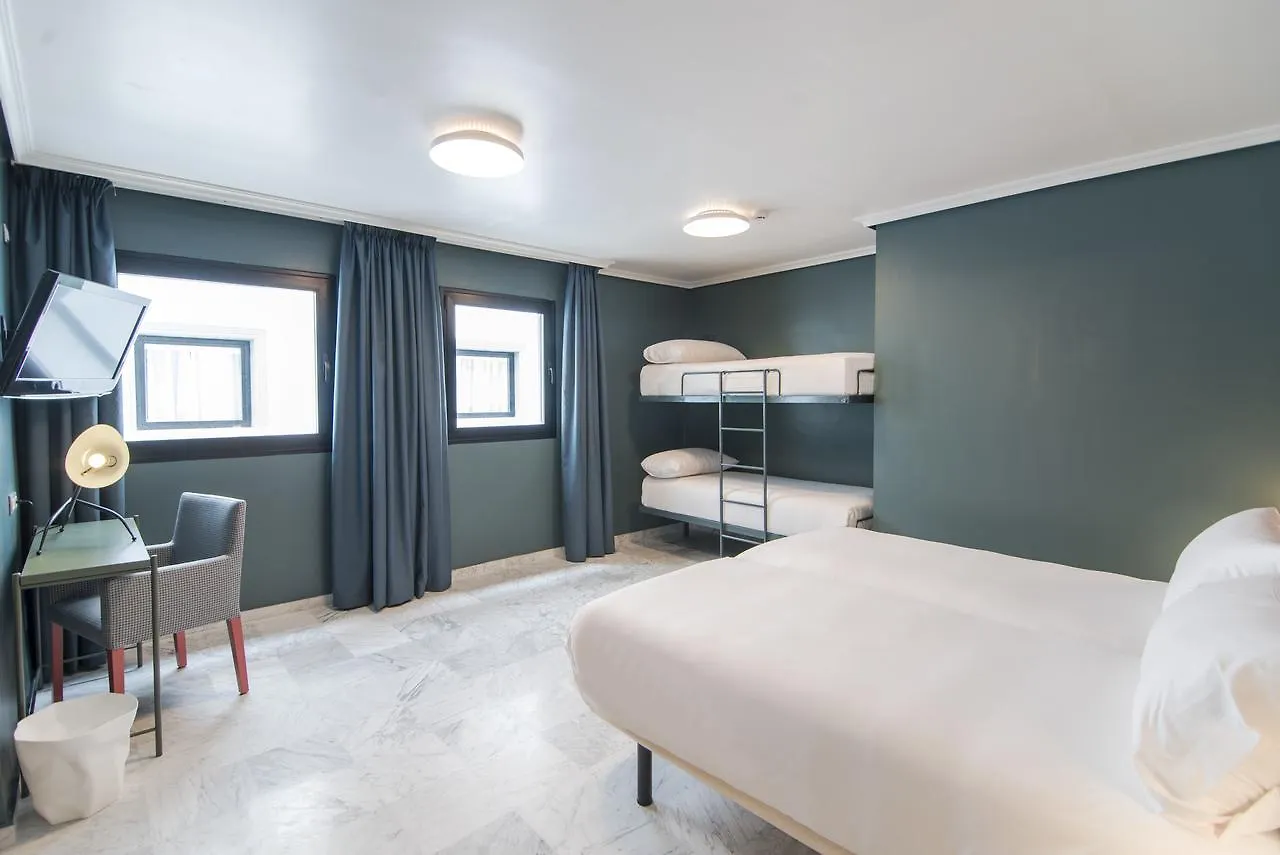 Hotel Petit Palace Puerta De Triana Seville