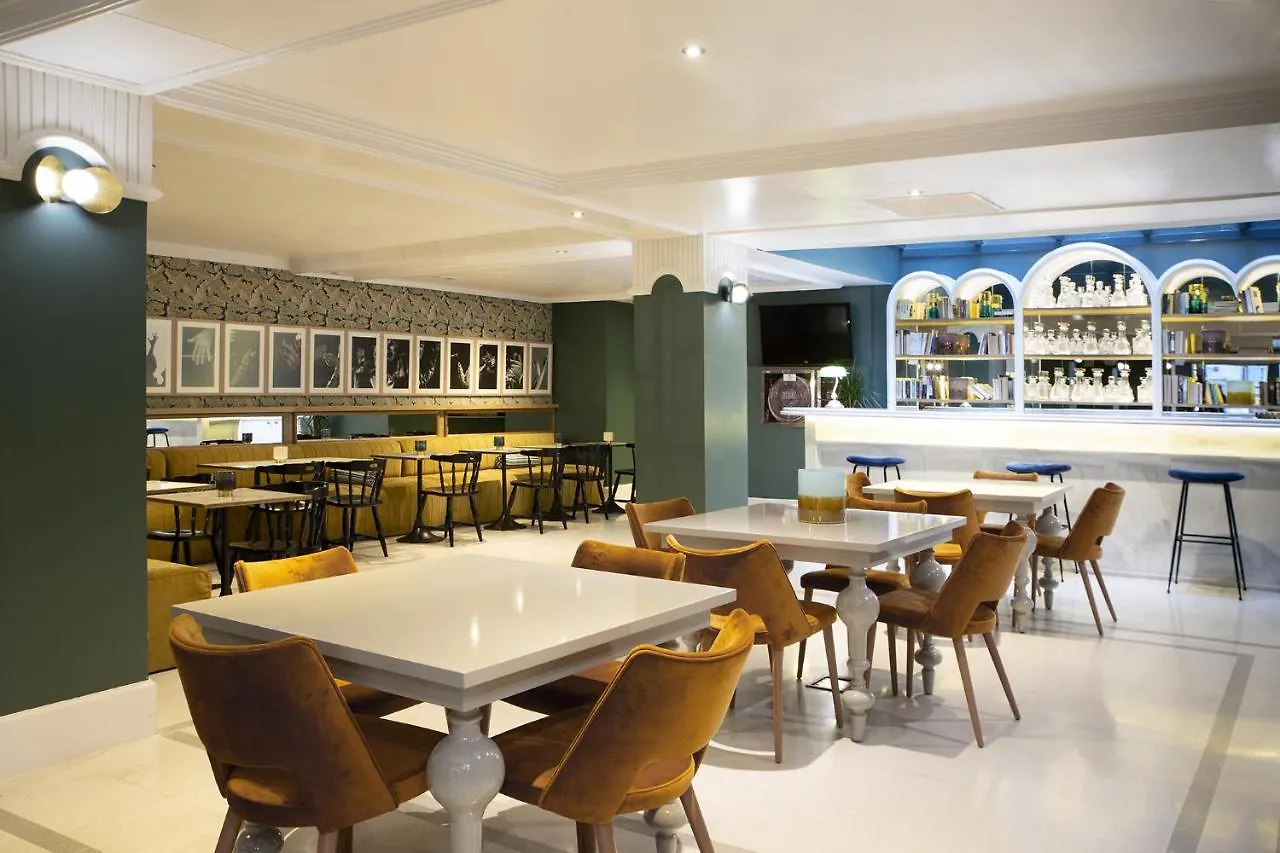 Hotell Petit Palace Puerta De Triana Sevilla
